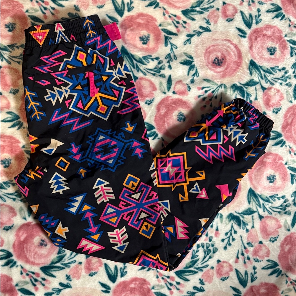 Columbia Geometric Pattern Joggers - Black and Pink